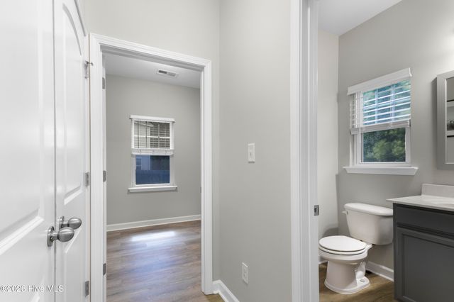 407 Olde Sail Court, Sneads Ferry, NC 28460