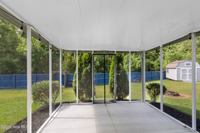 407 Olde Sail Court, Sneads Ferry, NC 28460