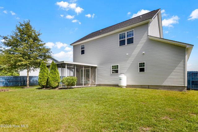 407 Olde Sail Court, Sneads Ferry, NC 28460