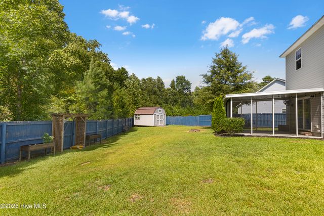 407 Olde Sail Court, Sneads Ferry, NC 28460