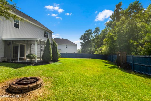 407 Olde Sail Court, Sneads Ferry, NC 28460