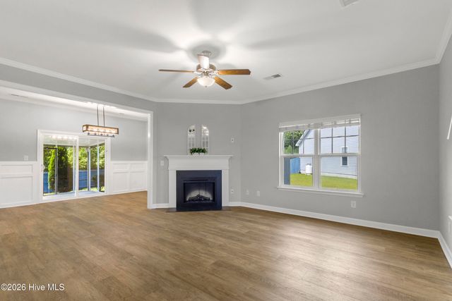 407 Olde Sail Court, Sneads Ferry, NC 28460