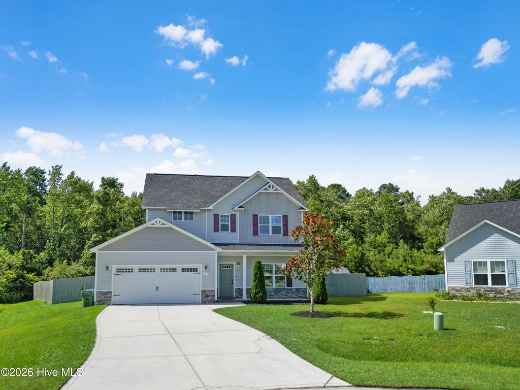 407 Olde Sail Court, Sneads Ferry, NC 28460