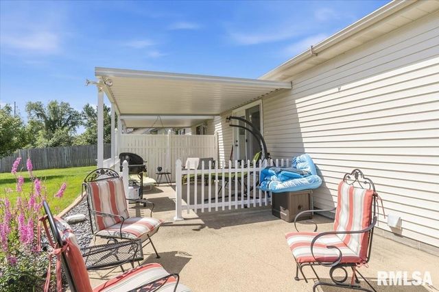 6416 Hayley Court, Springfield, IL 62712