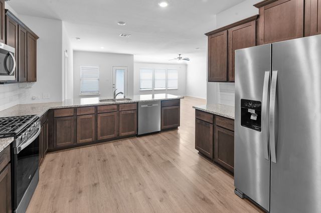 710 Fort Lane, Fate, TX 75189