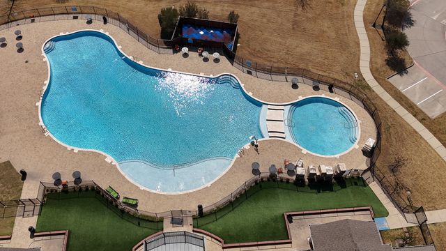 710 Fort Lane, Fate, TX 75189