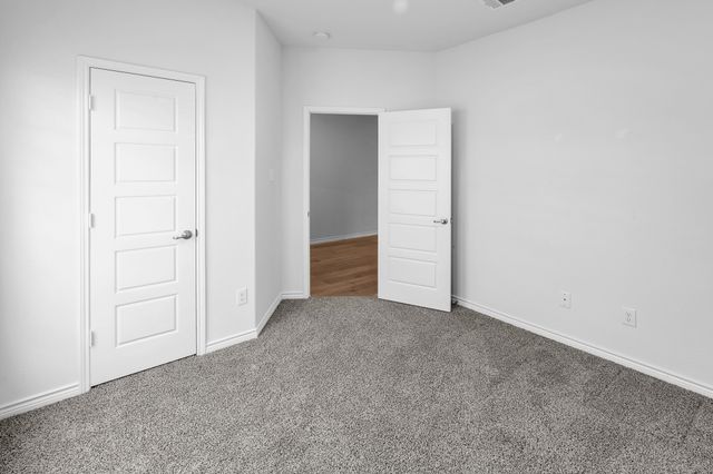 710 Fort Lane, Fate, TX 75189