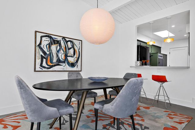 2041 S Calle Palo Fierro, Palm Springs, CA 92264