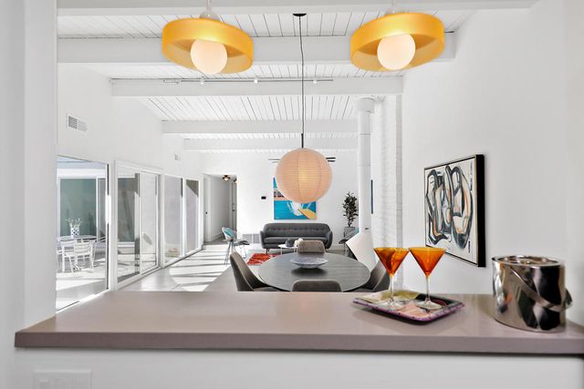 2041 S Calle Palo Fierro, Palm Springs, CA 92264