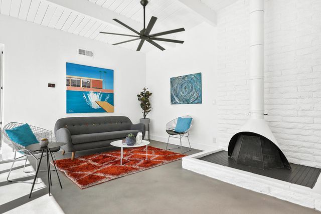 2041 S Calle Palo Fierro, Palm Springs, CA 92264