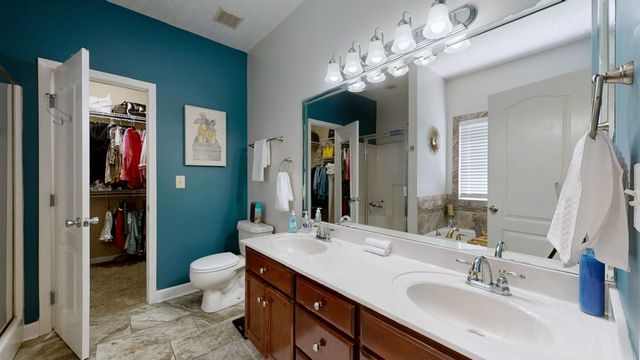1611 Woodhaven Ct, Lebanon, TN 37087