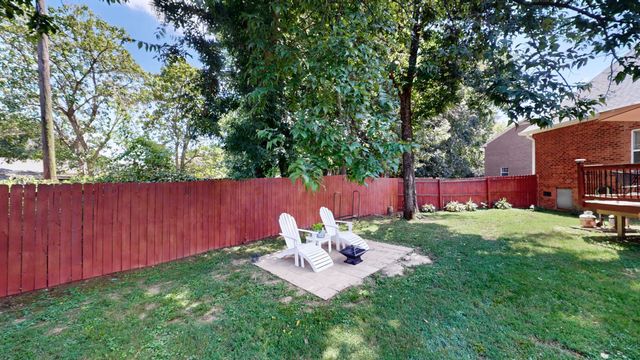 1611 Woodhaven Ct, Lebanon, TN 37087