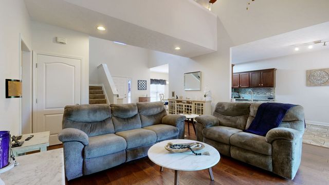 1611 Woodhaven Ct, Lebanon, TN 37087