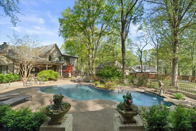 2930 COUNTRY PLACE DR, Collierville, TN 38017