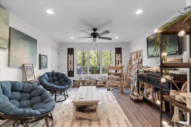 2930 COUNTRY PLACE DR, Collierville, TN 38017