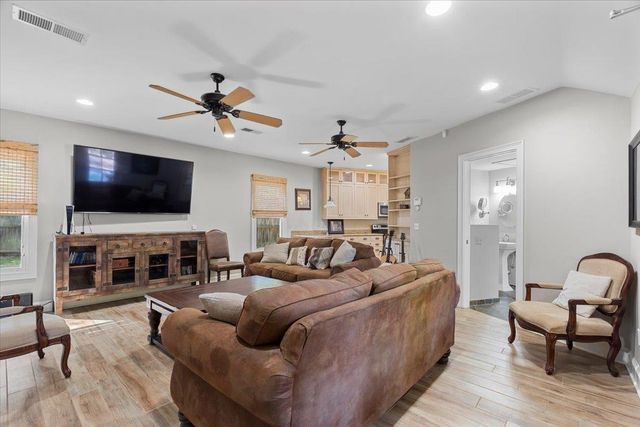 2930 COUNTRY PLACE DR, Collierville, TN 38017