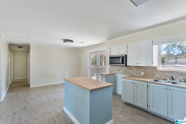 47 CLEVELAND STREET, Thorsby, AL 35045