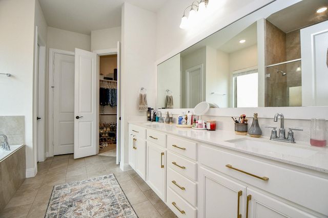 15107 Red Buckeye Drive, Cypress, TX 77433