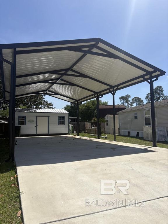 134 Defuniak Loop, Lillian, AL 36549
