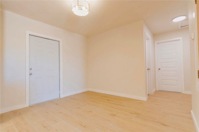 1014 Gillette St, Kingsville, TX 78363