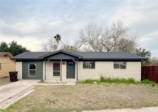 1014 Gillette St, Kingsville, TX 78363