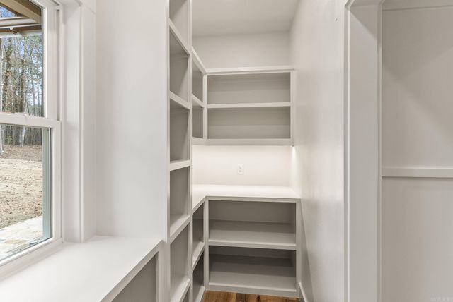 15 Elrod Drive, Greers Ferry, AR 72067