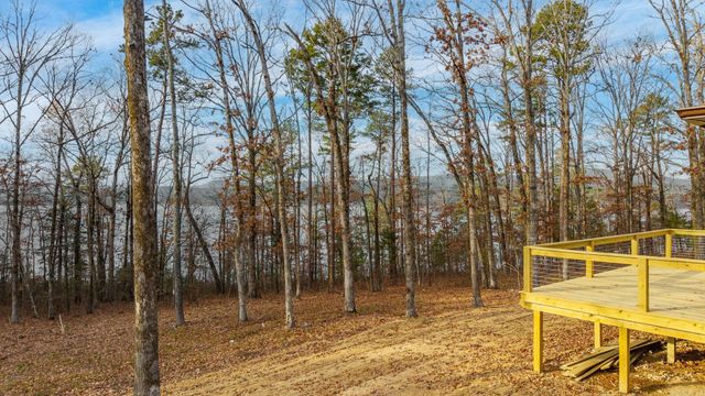 15 Elrod Drive, Greers Ferry, AR 72067