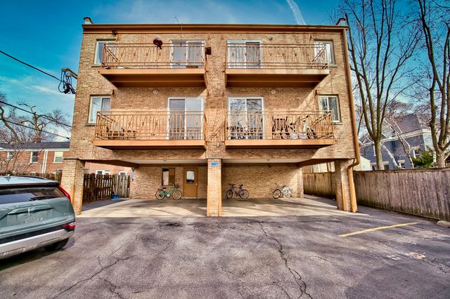 1314 Main Street 2D, Evanston, IL 60202