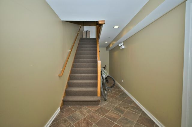 1314 Main Street 2D, Evanston, IL 60202