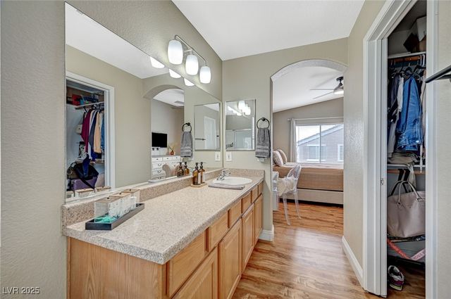 1557 Ward Frontier Lane, Henderson, NV 89002