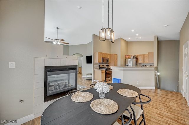 1557 Ward Frontier Lane, Henderson, NV 89002