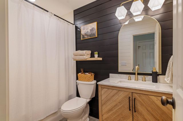 164 Johnnys WAY, Kyle, TX 78640