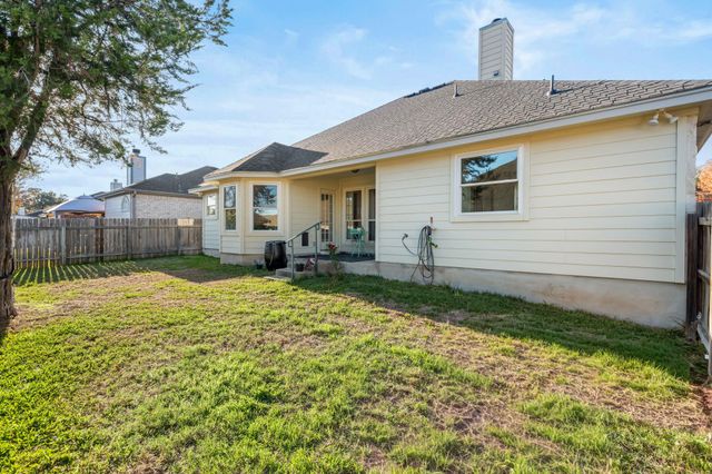 164 Johnnys WAY, Kyle, TX 78640