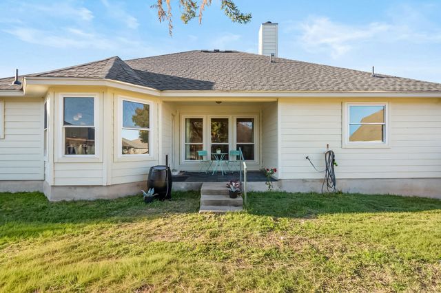 164 Johnnys WAY, Kyle, TX 78640