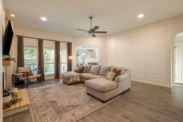 164 Johnnys WAY, Kyle, TX 78640