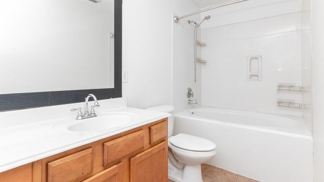 2738 Royal Thistle Drive, Houston, TX 77088