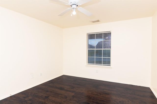 2738 Royal Thistle Drive, Houston, TX 77088