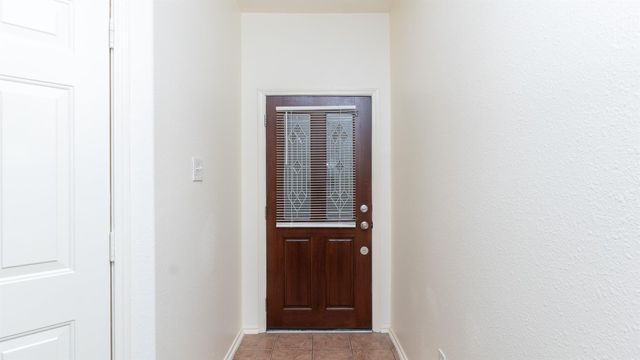 2738 Royal Thistle Drive, Houston, TX 77088