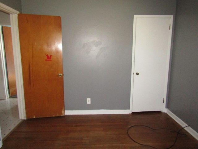 328 Commonwealth Ave, West Mifflin, PA 15122