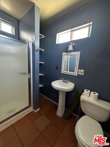 863 Commonwealth Avenue, Venice, CA 90291