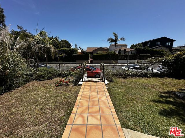 863 Commonwealth Avenue, Venice, CA 90291