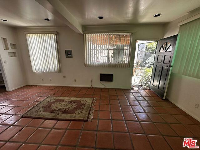 863 Commonwealth Avenue, Venice, CA 90291