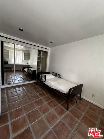 863 Commonwealth Avenue, Venice, CA 90291