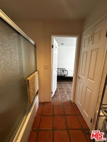 863 Commonwealth Avenue, Venice, CA 90291