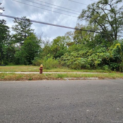 17609 TRINITY Street, Detroit, MI 48219