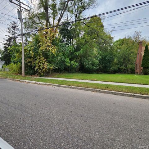 17609 TRINITY Street, Detroit, MI 48219