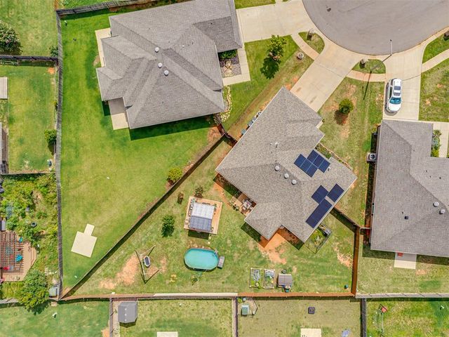 2108 Manderly Court, Norman, OK 73026