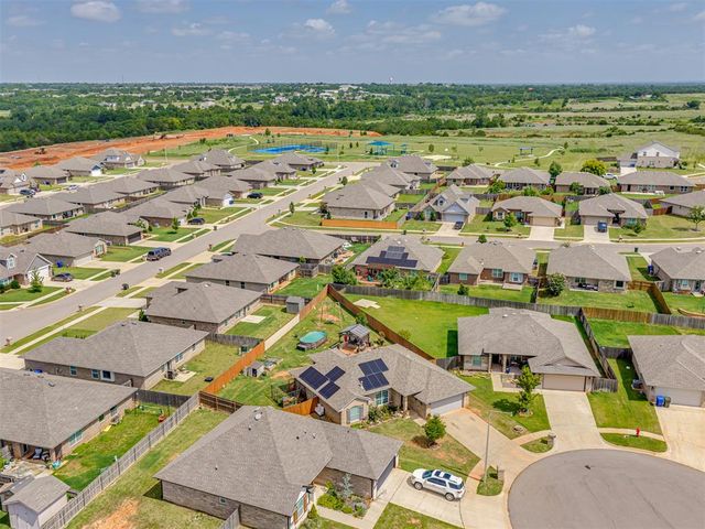 2108 Manderly Court, Norman, OK 73026