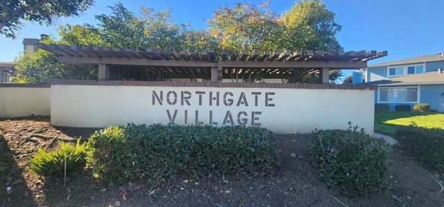 1797 Cherokee Drive 4, Salinas, CA 93906