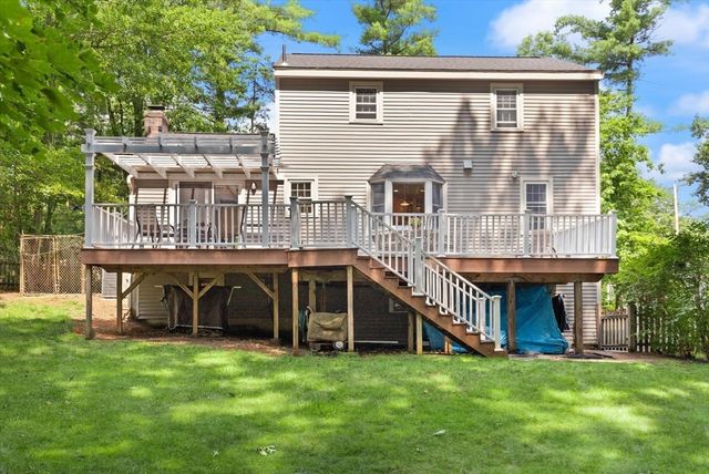 368 Acton Rd, Chelmsford, MA 01824